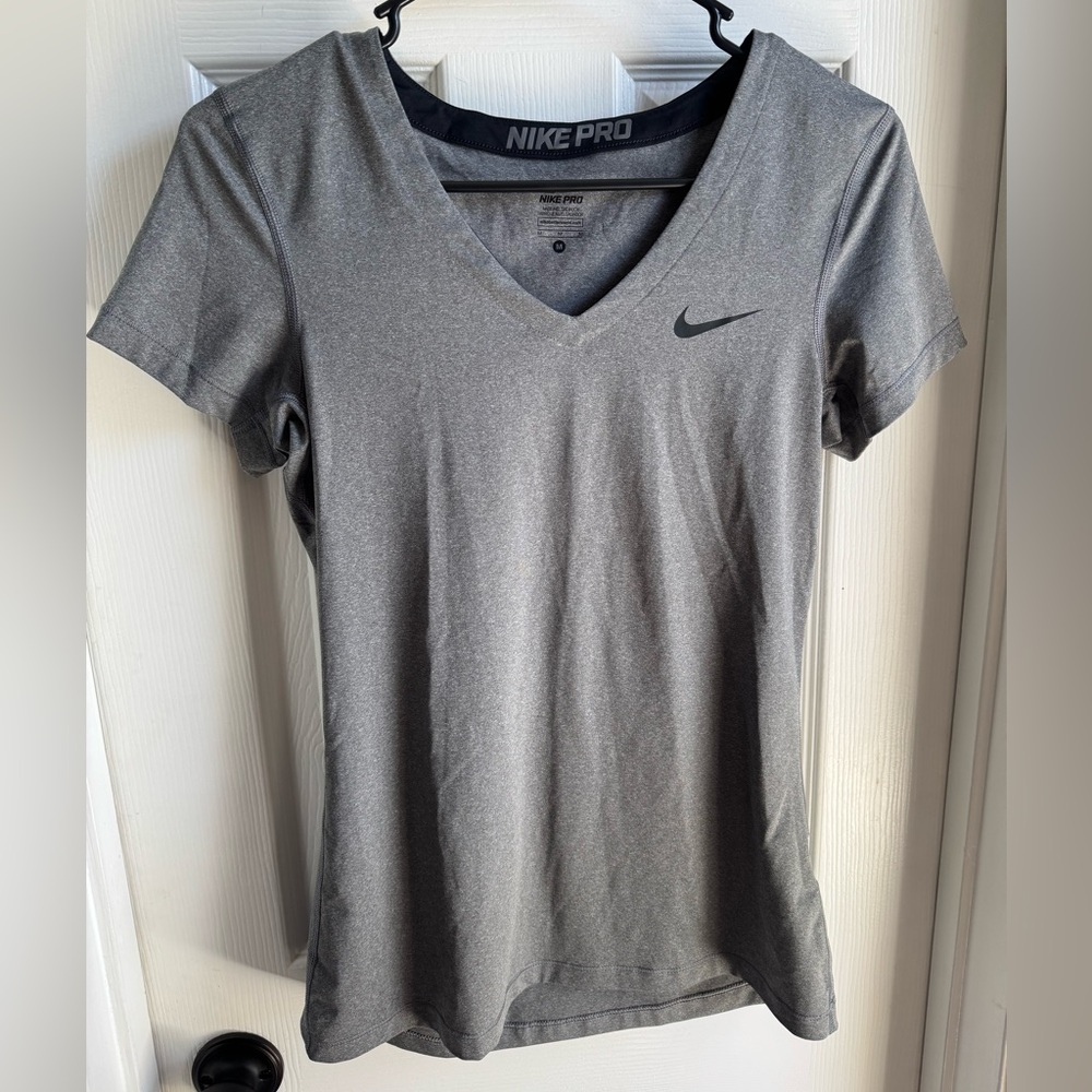 Nike Pro Dri-fit Women's Gray V-Neck Tee